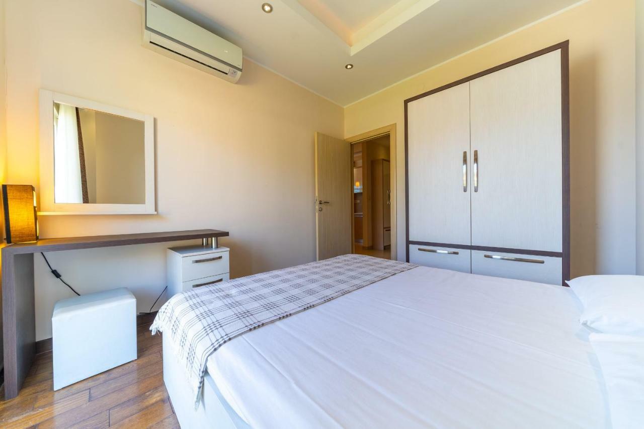 Crystall Apartment
