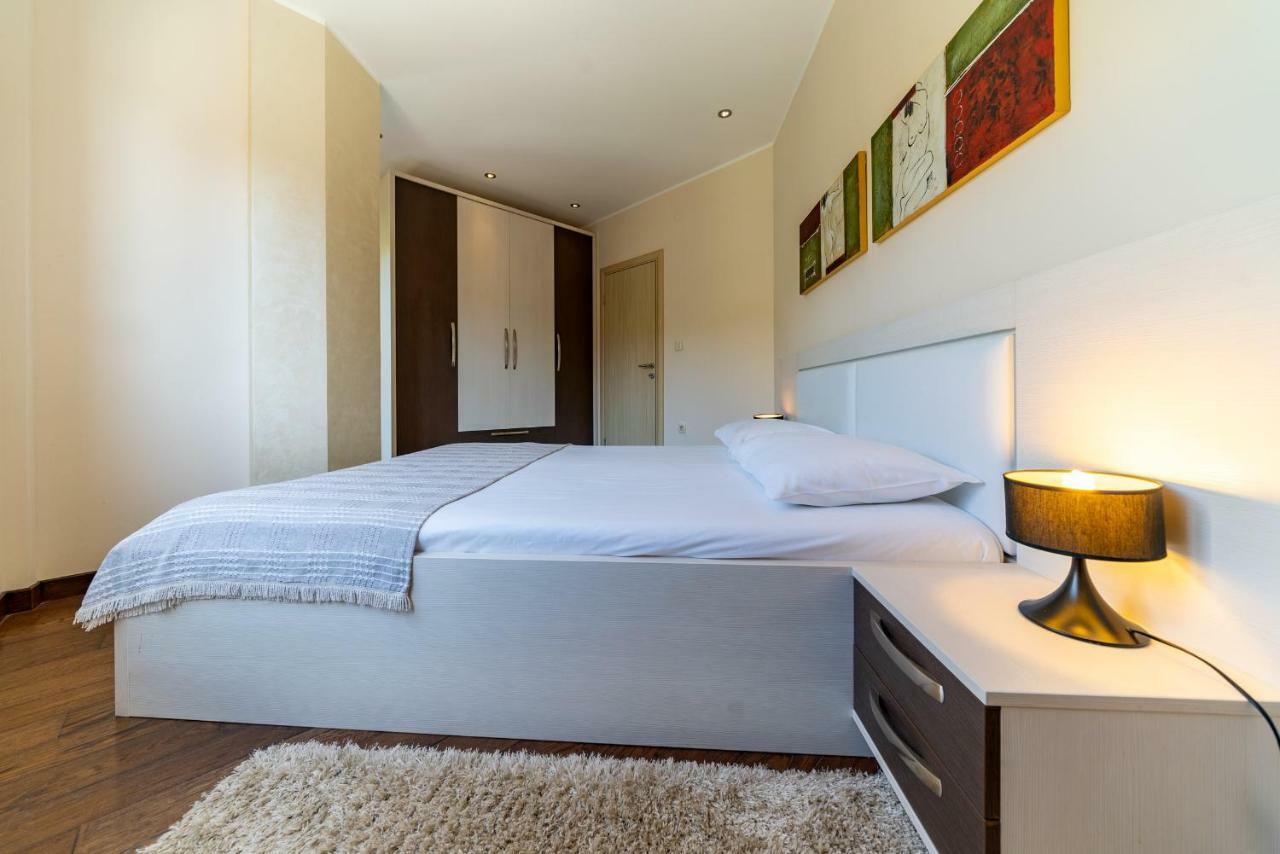 Crystall Apartment *
