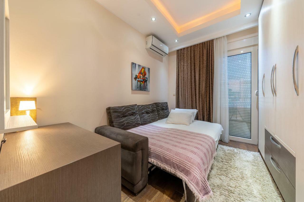 Crystall Apartment Budva