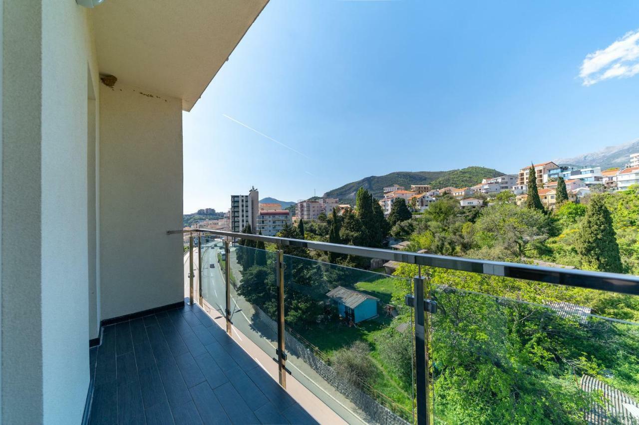 Crystall Budva